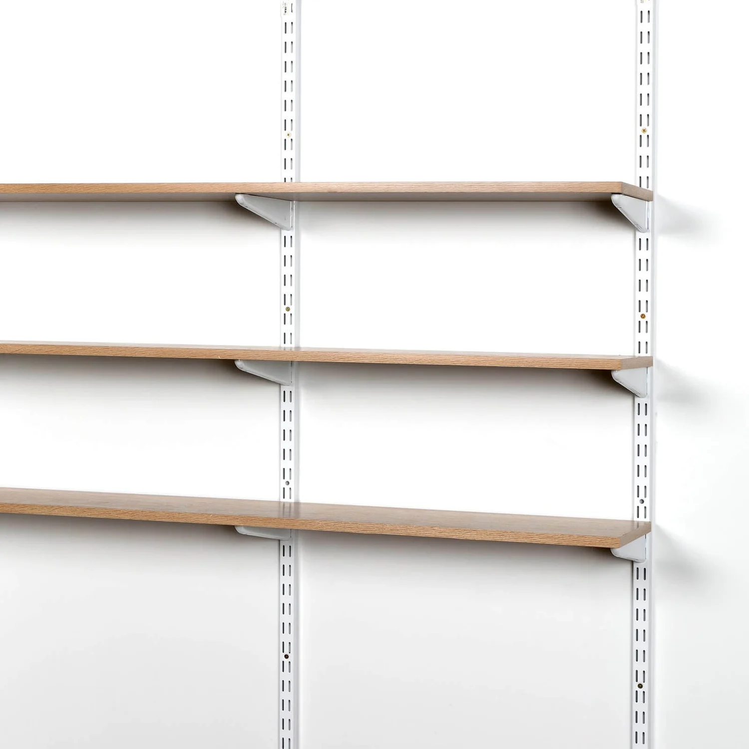 Shelf Sanoma Oak 1200x16x250mm 4 Shelf Sanoma Oak 1200x16x250mm - Image 2