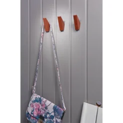 Wooden Hook Set - Walnut Effect 7 Wooden Hook Set - Walnut Effect -Furniture Shop 12839190 5394833201624114